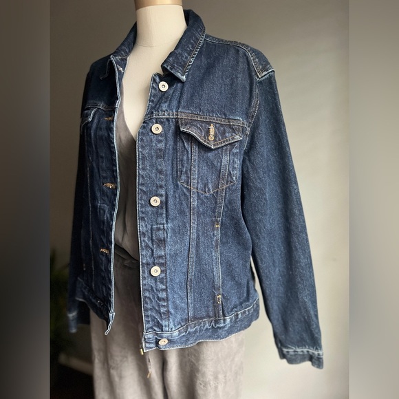 Eddie Bauer Women’s Dark Wash Jean Denim Jacket Excellent Size Medium - Picture 6 of 8